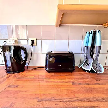 Magnifique 2 - Parking - Netflix - Gare Apartment *