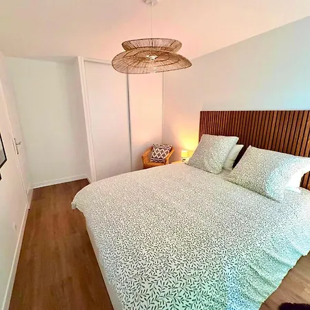 Magnifique 2 - Parking - Netflix - Gare