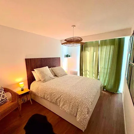 Magnifique 2 - Parking - Netflix - Gare *