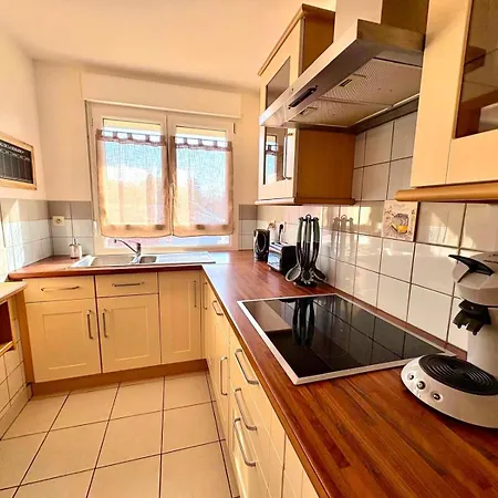 Magnifique 2 - Parking - Netflix - Gare Apartment